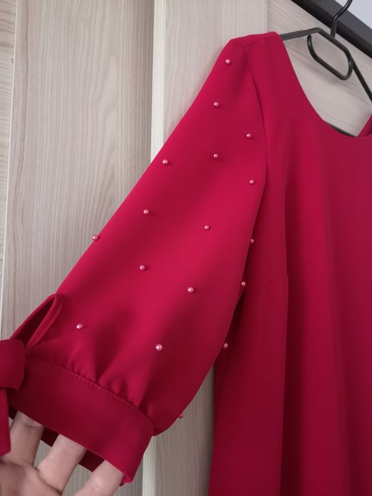 Sukienka damska r. 40/L trapez, lejący materiał