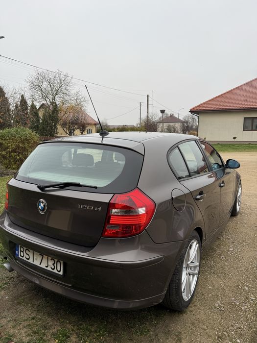 BMW Seri 1 e87 120d