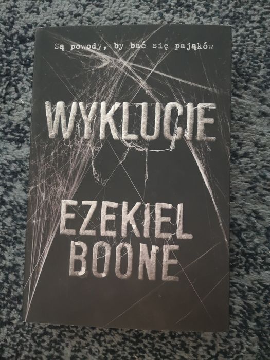 Książka. ,,Wyklucie'' Ezekiel Boone