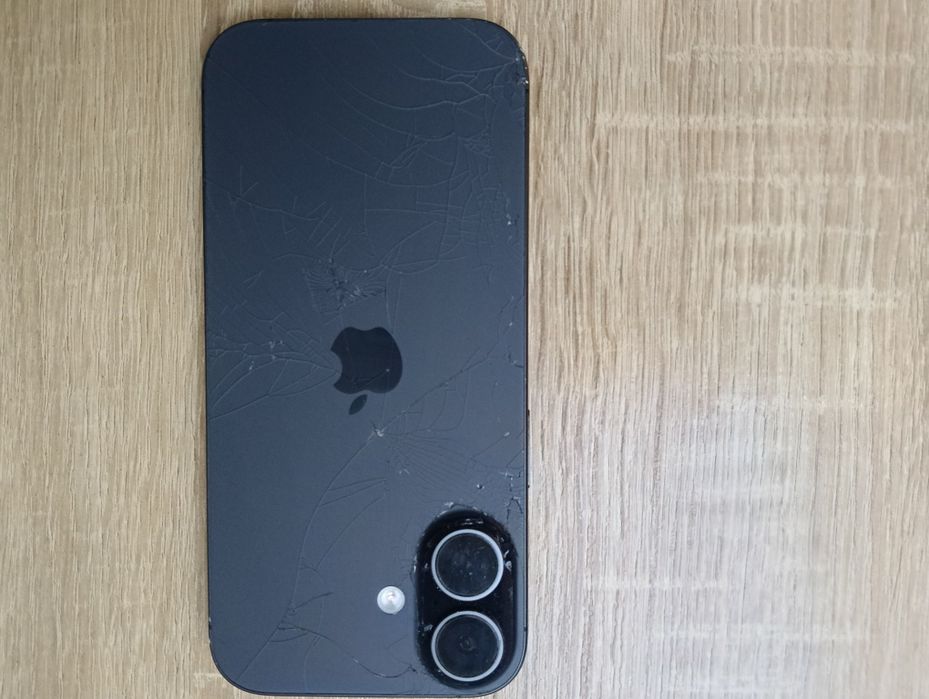iPhone 17 zepsuty