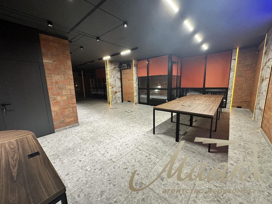 Аренда офиса Французский квартал 2 ул. Маккейна Предславинская Печерск