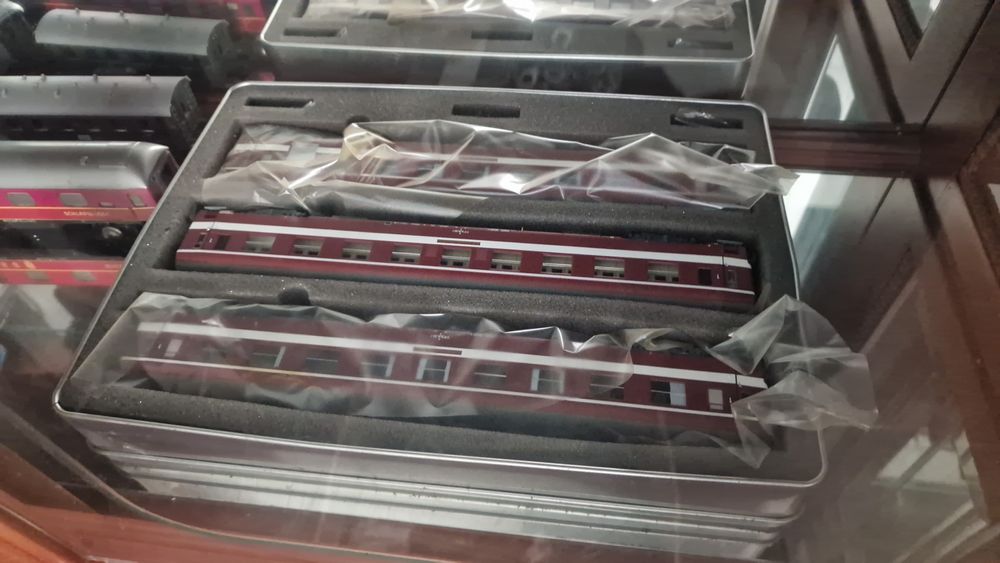 Vagon novo tranfesa articulado e vendido ja com os carros em cima ler