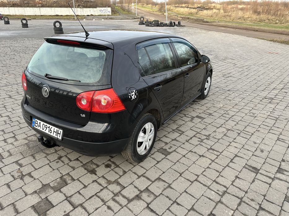 VW Golf V 1.6 MPI газ/бензин