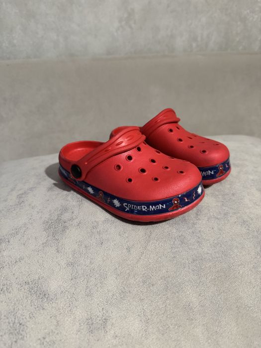 Кроксы на мальчика 27 размер б/у, шлепки на мальчика 27 р