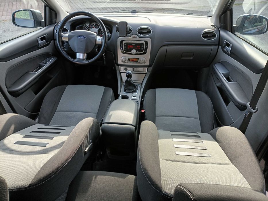 Автомобіль Ford Focus Titanium