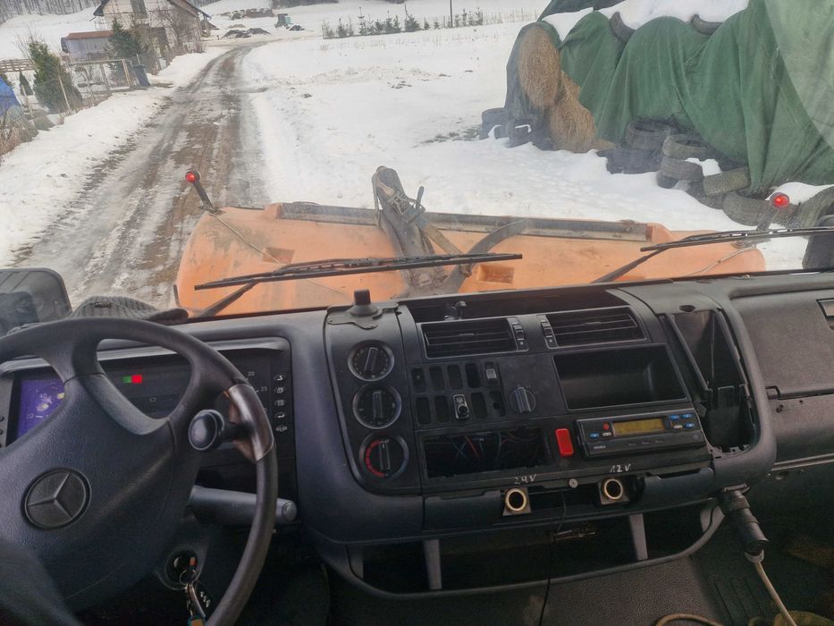 Mercedes Atego pług piaskarka