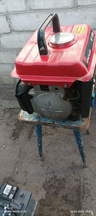 Продам генератор