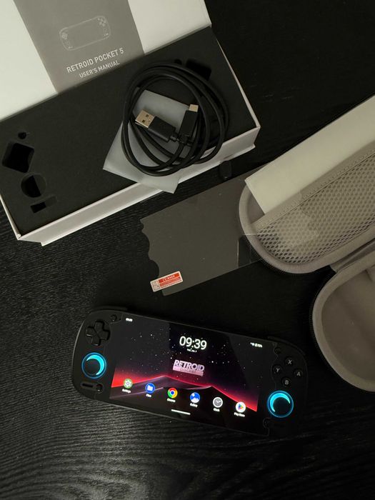Retroid Pocket 5