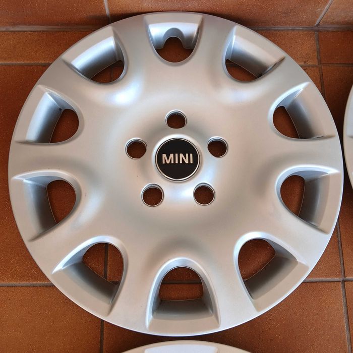 MINI COOPER MINI ONE F55 F56 14-24 Kołpaki 15'' 685417101 Komplet