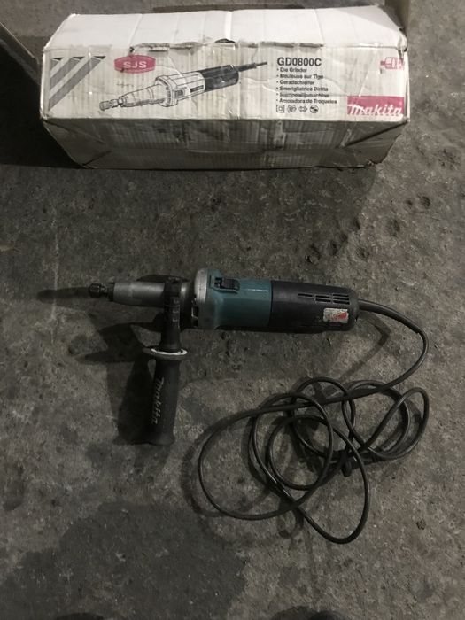 Пряма шлиф машинка makita gd 0800
