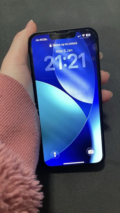 Iphone 16e + чехол