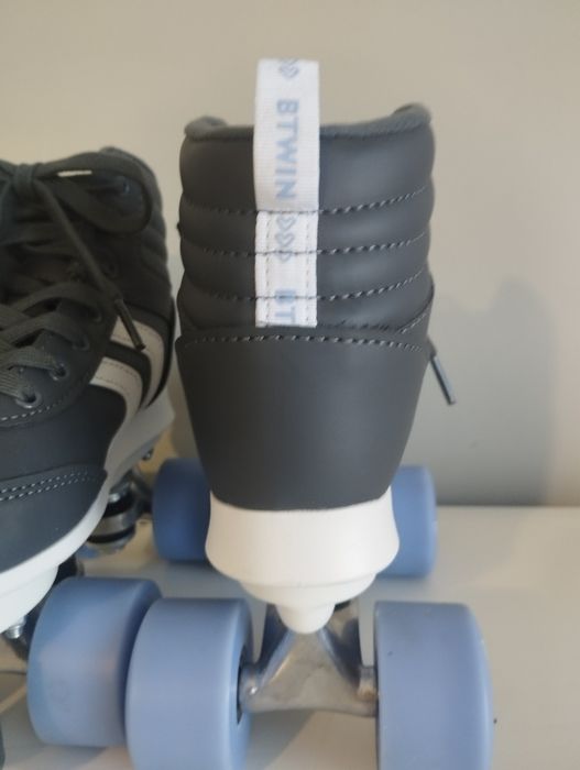 Patins 4 rodas de criança