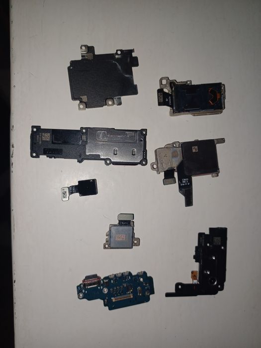 Części do  samsung s 24 ultra cześci