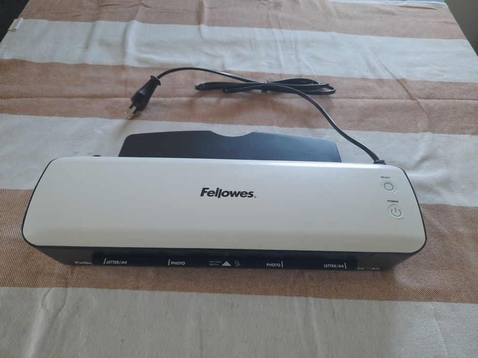 Laminator Fellowes CRC57456