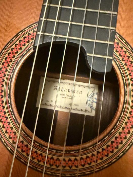 Guitarra Clássica Alhambra 11P