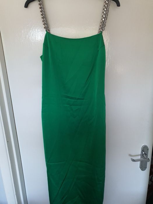 Сукня на брителях H&M