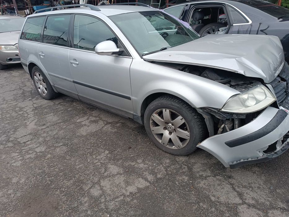 Passat B5 kombi na części