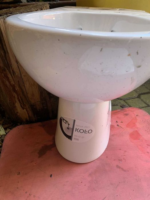 umywalka, spłuczka, misa WC zestaw do toalety  Koło Nova Pro