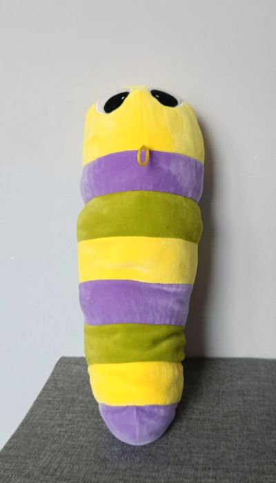 Robaczek maskotka pluszak