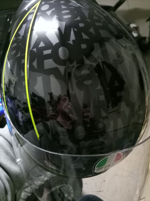 Vendo capacete  agv 46 como novo pouco uso