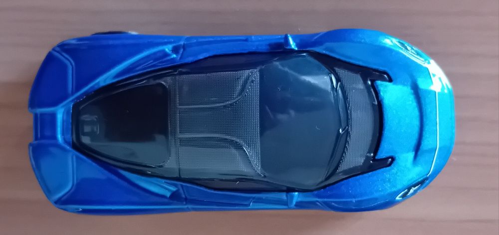 Carro HotWheels Novo