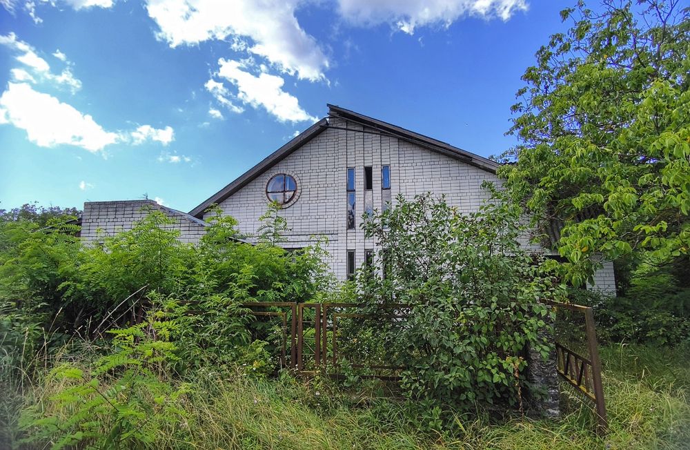 Продаж капітального цегляного будинку в Чехівці