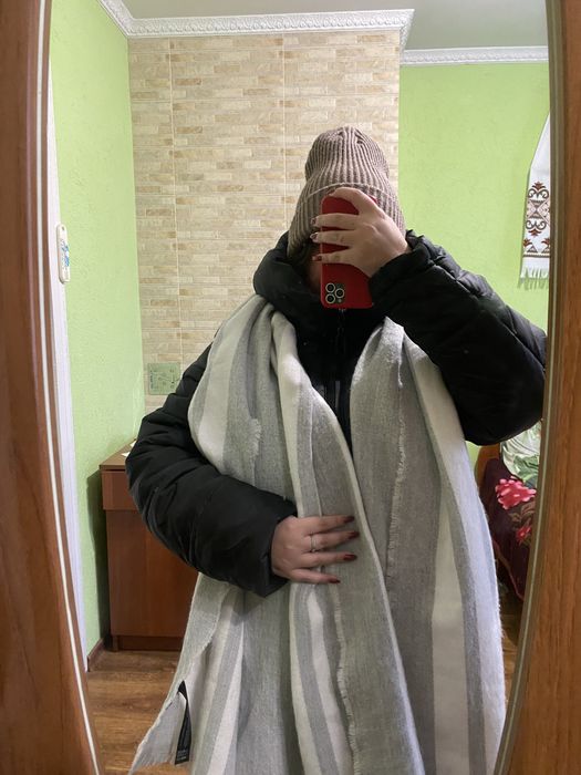 Орегінальний шарф ZARA гарний як подарунок на новмй рік