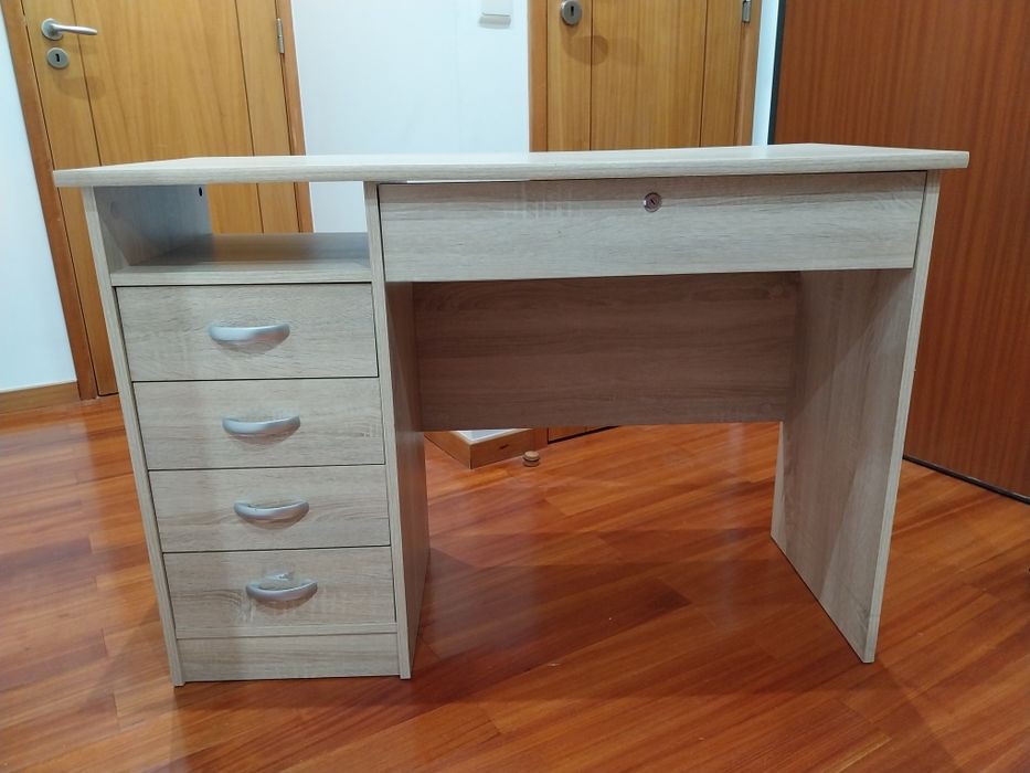 Secretaria em faia
