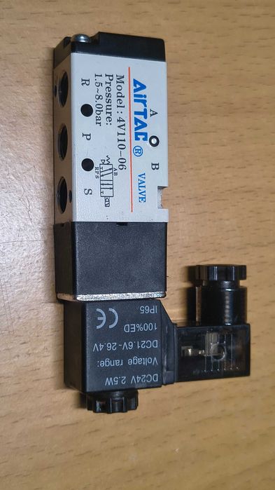 ELEKTROZAWÓR AIRTAC 4V110-06 BG 5/2 - 1/8- 24 VDC
