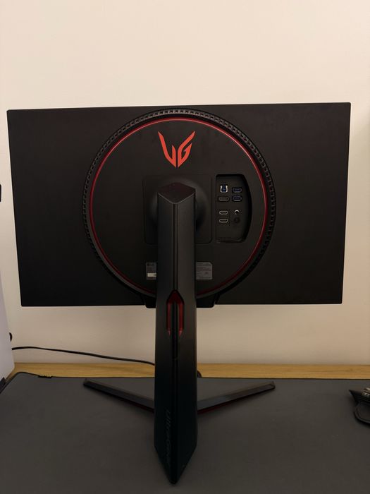 LG UltraGear GP850-B