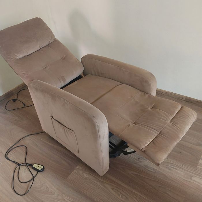 Rozkkadany fotel do spania na pilota