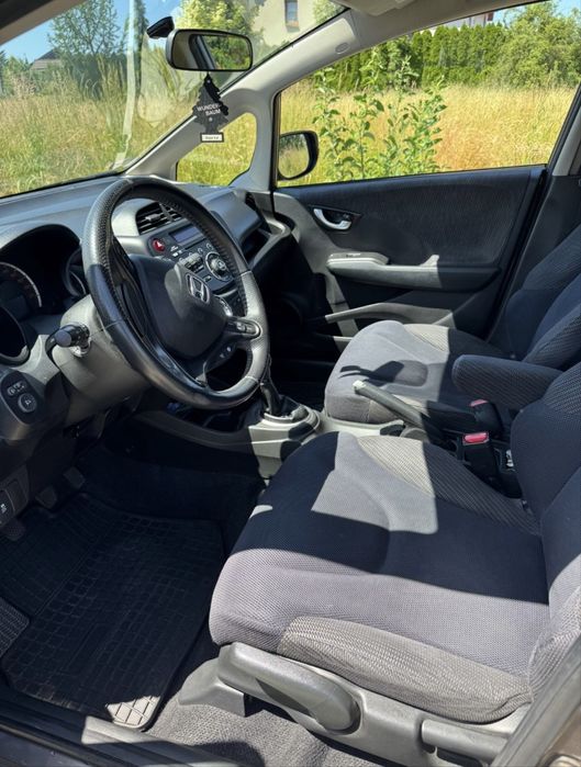 Profesjonalne czyszczenie wnetrza samochodu