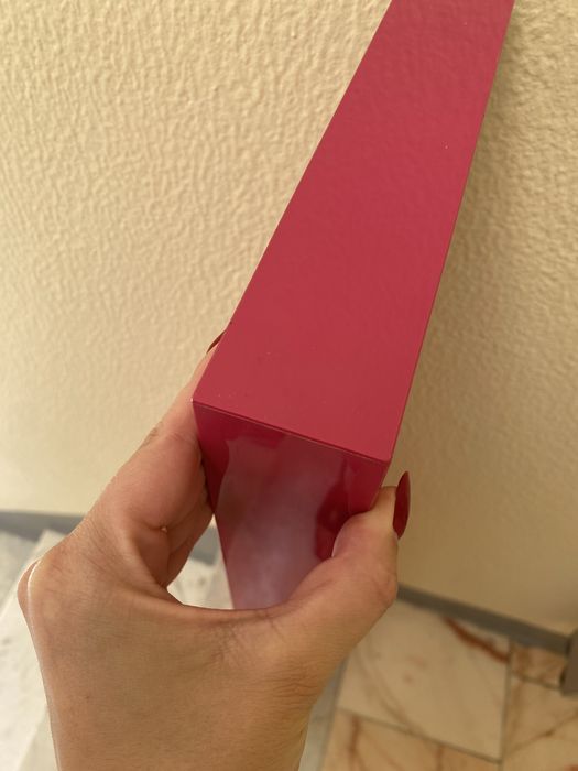 Prateleira rosa IKEA