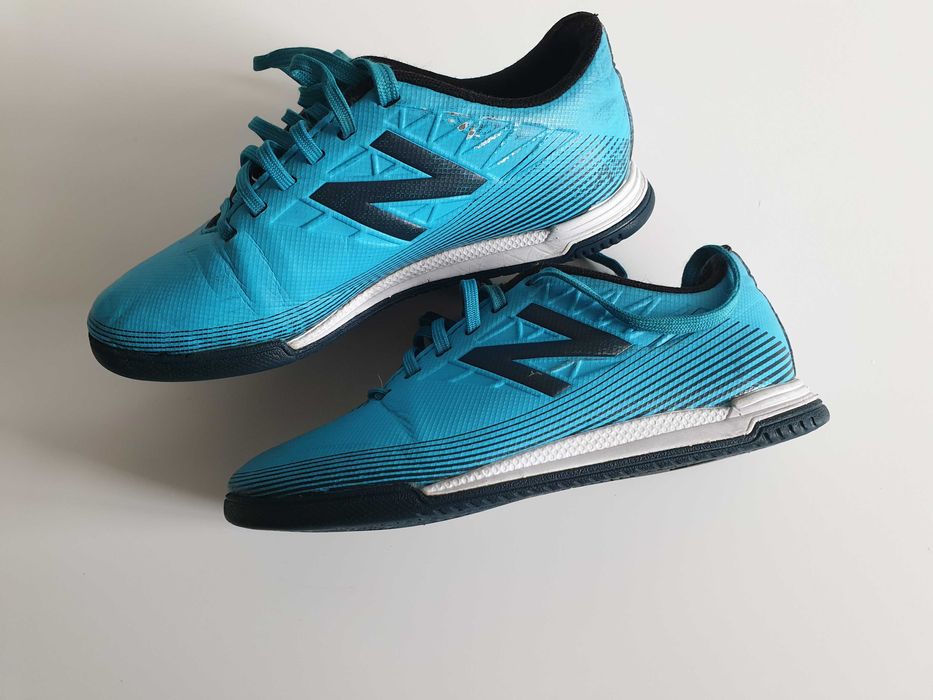 New Balance dla dzieci halówki buty na salę