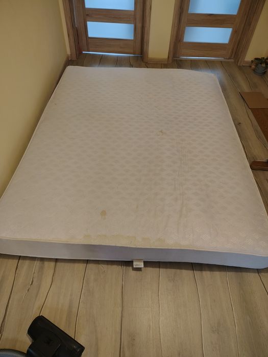 Materac 160x200 oddam