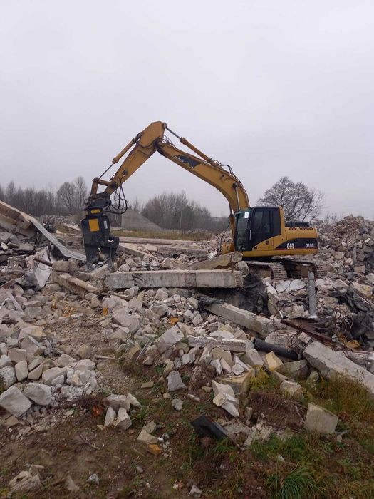 Wyburzenia, rozbiórki