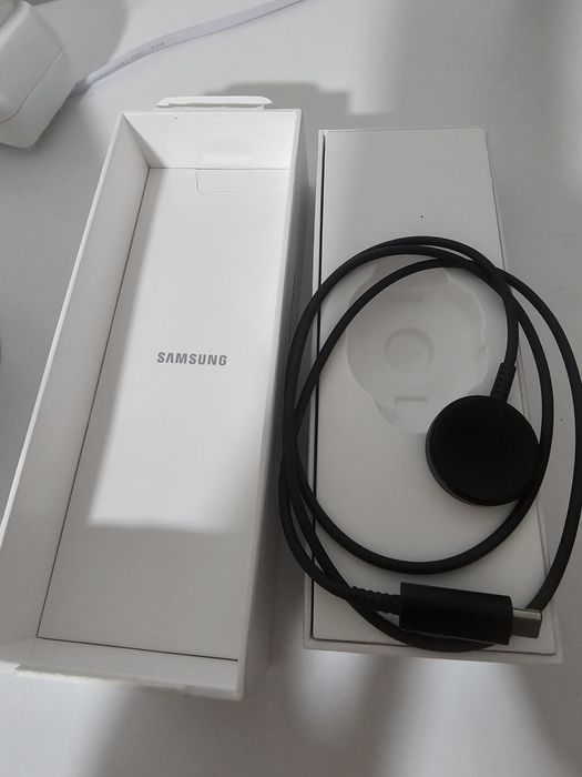 Vendo smartwatch Samsung 8 40mm