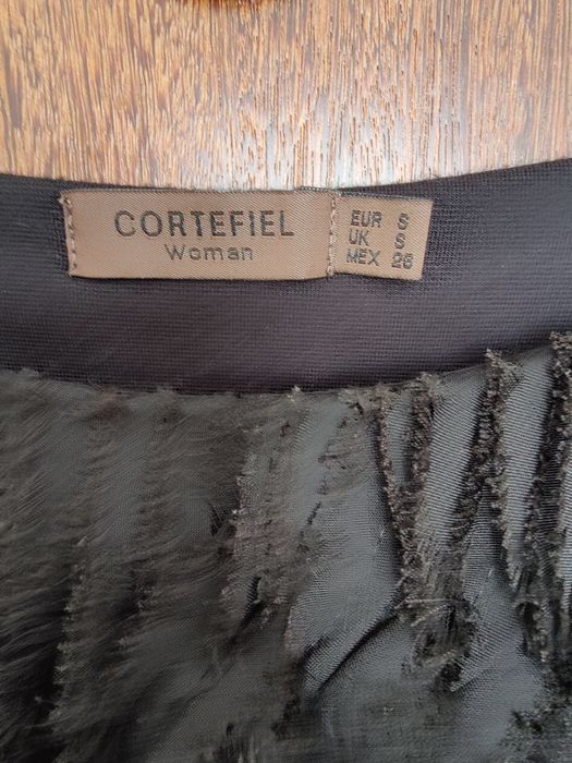 Vestido preto tamanho S Cortefiel