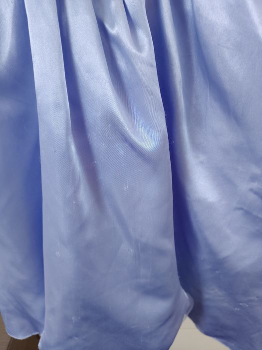 Sukienka i akcesoria na bal karnawałowy 104