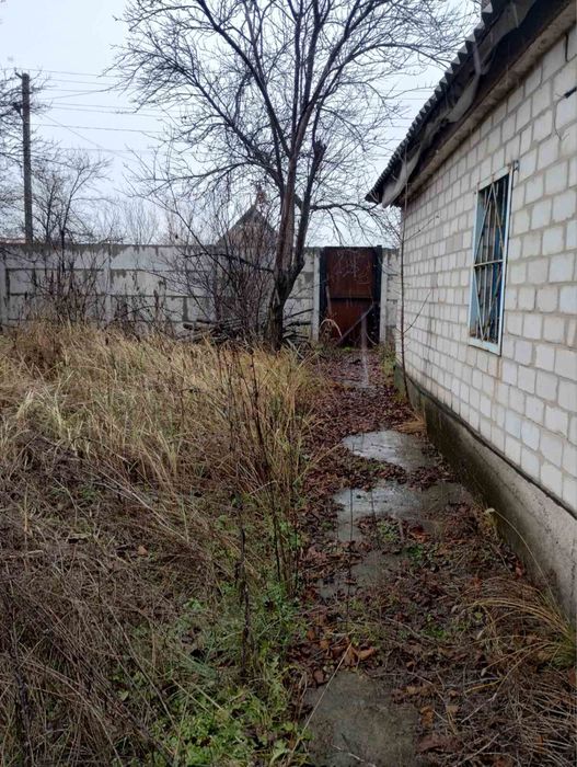 Продається половина будинку Селище Миколаївка