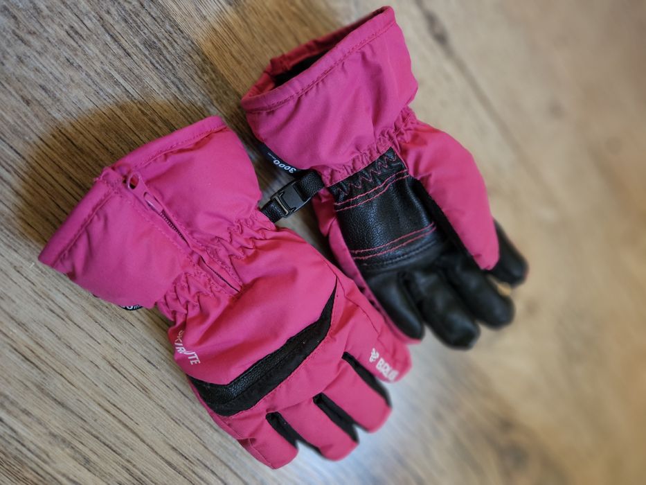 Kurtka zimowa r. 134