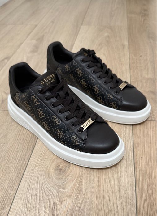 Buty meskie Guess r.44