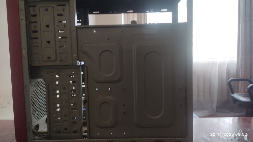 КорпусAsuschentoA6 зTV/FM тюнером