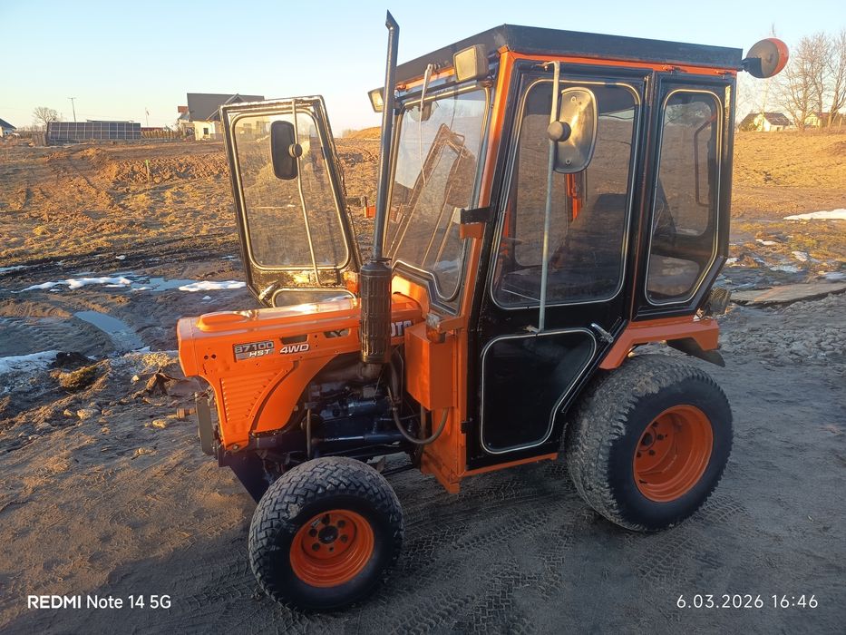 Sprzedam traktor Kubota B 7100 4 WD