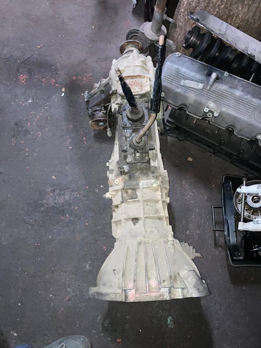 Caixas velocidades Toyota Hilux 2.4