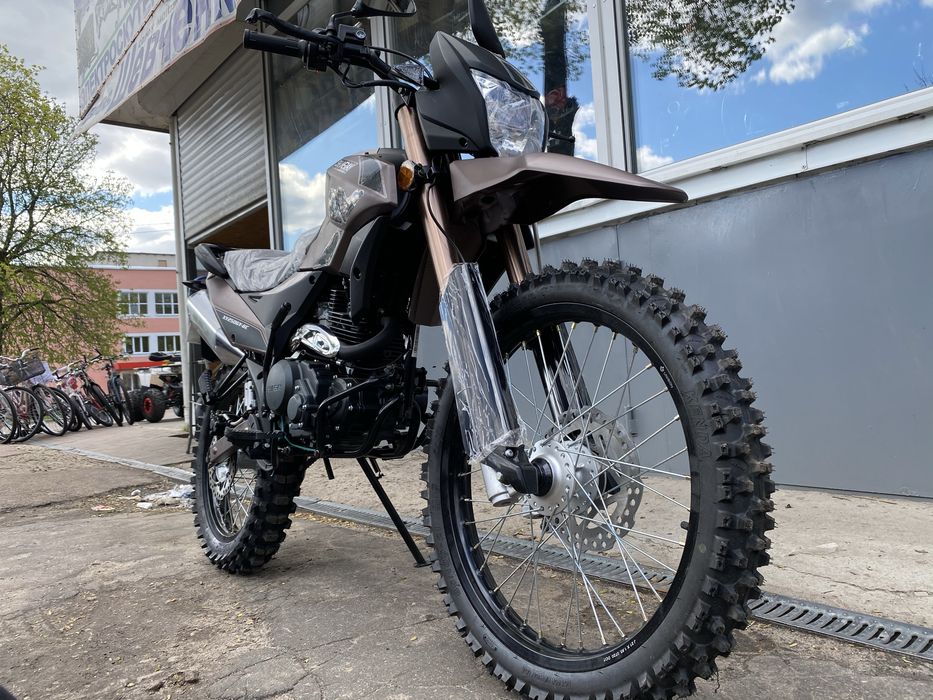 Мотоцикл SHINERAY  6С 200/250/300 Найбільший вибір