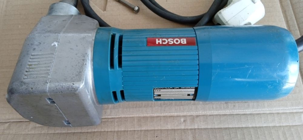 Cortadora/ Roedora de metal Bosch