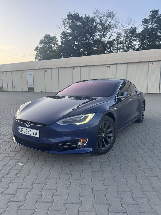 Tesla Model s 100D 2018
