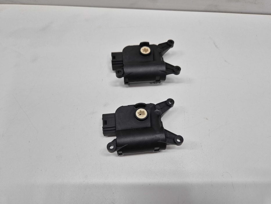 vw touran caddy golf v altea octavia II a3 silniczek klap nagrzewnicy