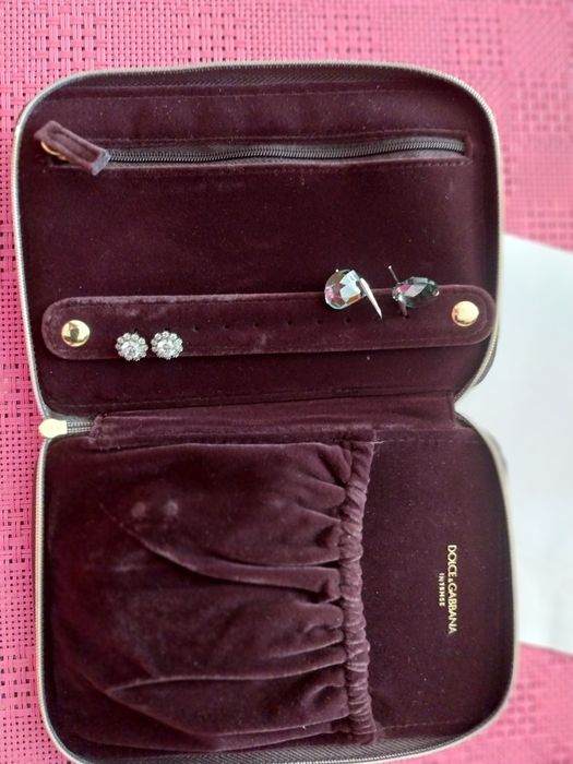 Dolce &Gabbana etui na biżuterie